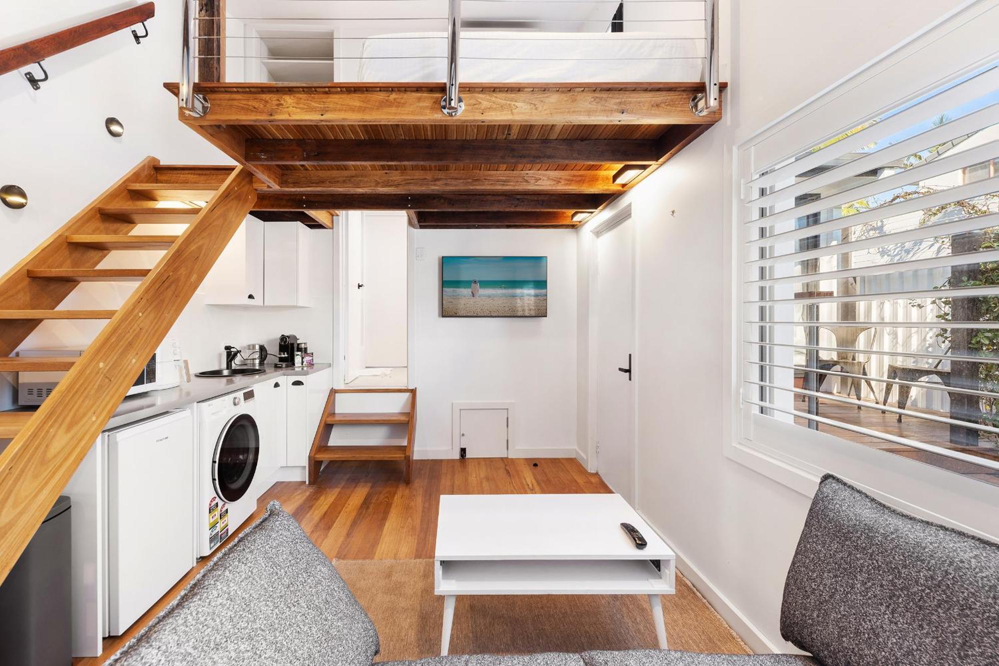 Cosy Loft In Mermaid Walk To * Gold Coast